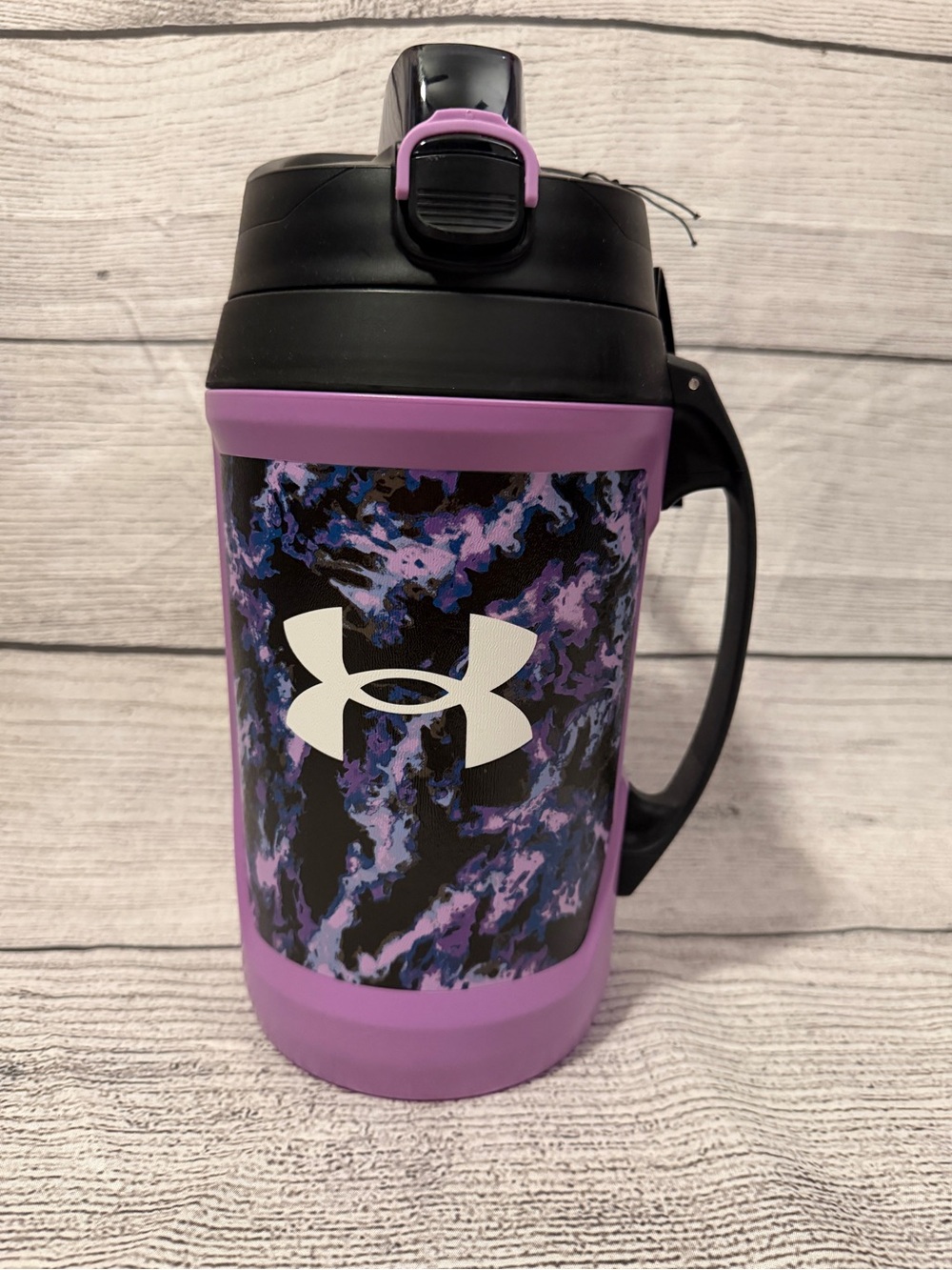 Under Armour UA Playmaker 64 Oz Insulated Water Jug Purple Dyed Map NWT